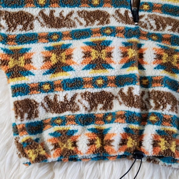 EUC Urban Outfitters Aztech Printed Half-Zip Pull Over Cropped Size Large - Picture 8 of 14